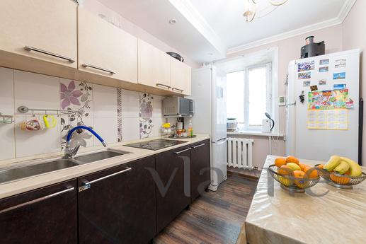 2-room apartment in the center for daily, Karaganda - apartment by the day