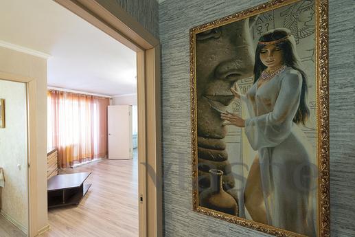 2-комн квартира в центре посуточно, Караганда - квартира посуточно