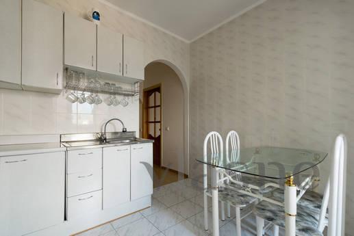 4 . in the exclusive area,50$/day, Almaty - apartment by the day