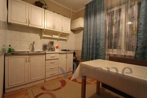 Сomfortable 1 room apt., 25$/day, Almaty - apartment by the day