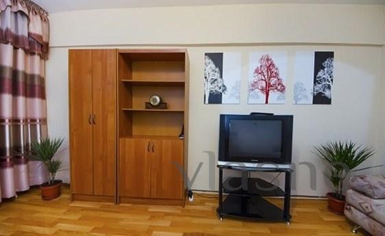 Сomfortable 1 room apt., 25$/day, Almaty - apartment by the day