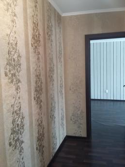 2 komn.kv. Abdirova 25 Aisulu, Karaganda - apartment by the day