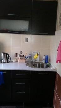 2 komn.kv. Abdirova 25 Aisulu, Karaganda - apartment by the day
