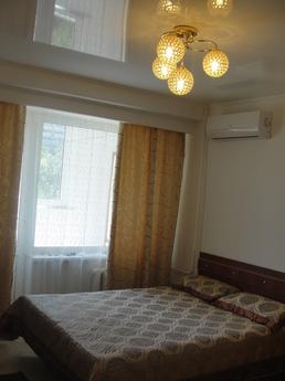 Arbat. 1 bedroom for rent, Алмати - апартамент за нощувки
