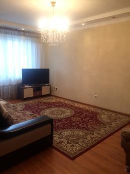 3 ком только для гостей и командировочных. Чистая уютная.