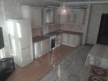 Rent 2k sq in ZhK'aktobe Azhary ', Aktobe - apartment by the day