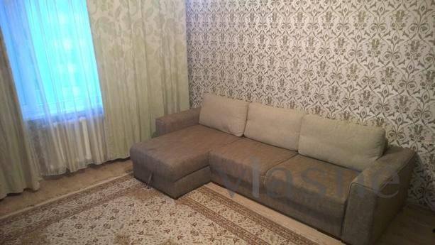 Расположен в новом административном центре столицы, мин. обо