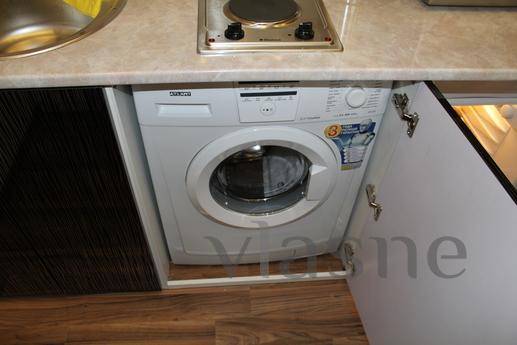 Apartment OBRAZTSOVA type!, Алмати - апартамент за нощувки
