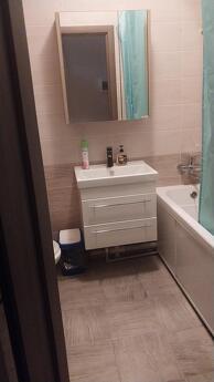 I rent out a 1-room apartment daily, Алмати - апартамент за нощувки
