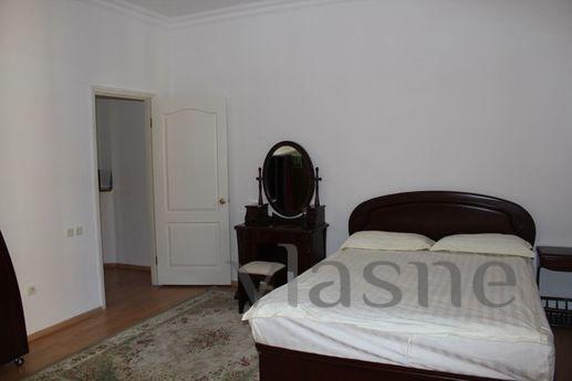 Northern Lights 1komnatnaya apartment, Астана - апартамент за нощувки
