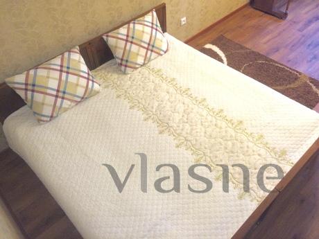 Rent a great 2 kom.kvartira in the cente, Karaganda - apartment by the day