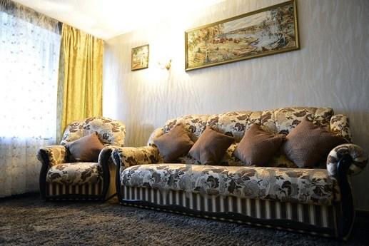 2-КОМН. квартира в 'Гармошке' 45 квартал, Караганда - квартира посуточно