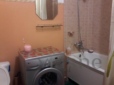 1 bedroom apartment in the center, Almaty - apartment by the day