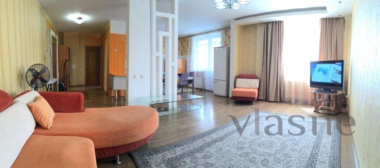 2-room LCD Tulpar (Dostyk, 12) opposite Keruen near Bayterek